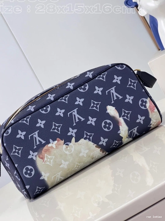 Cheap POUCH TOILET KIT DOPP LOUIS VUITTON 0709